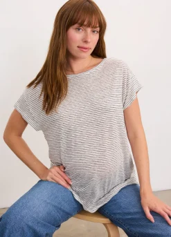 The Everyday Linen Tee
