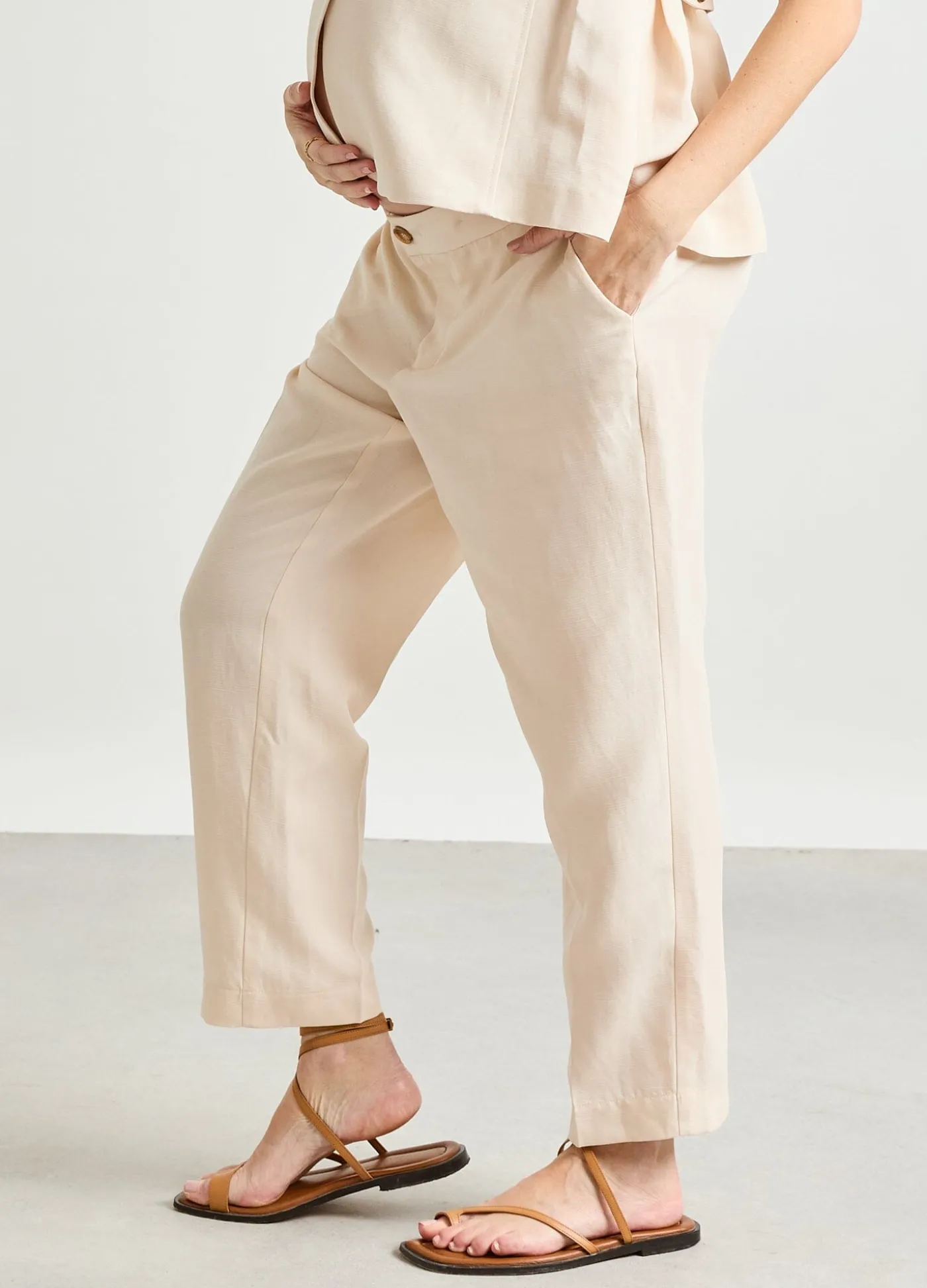 The Ezra Pant