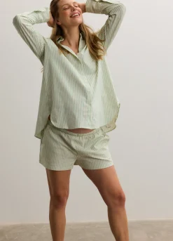 The Side Tie Short