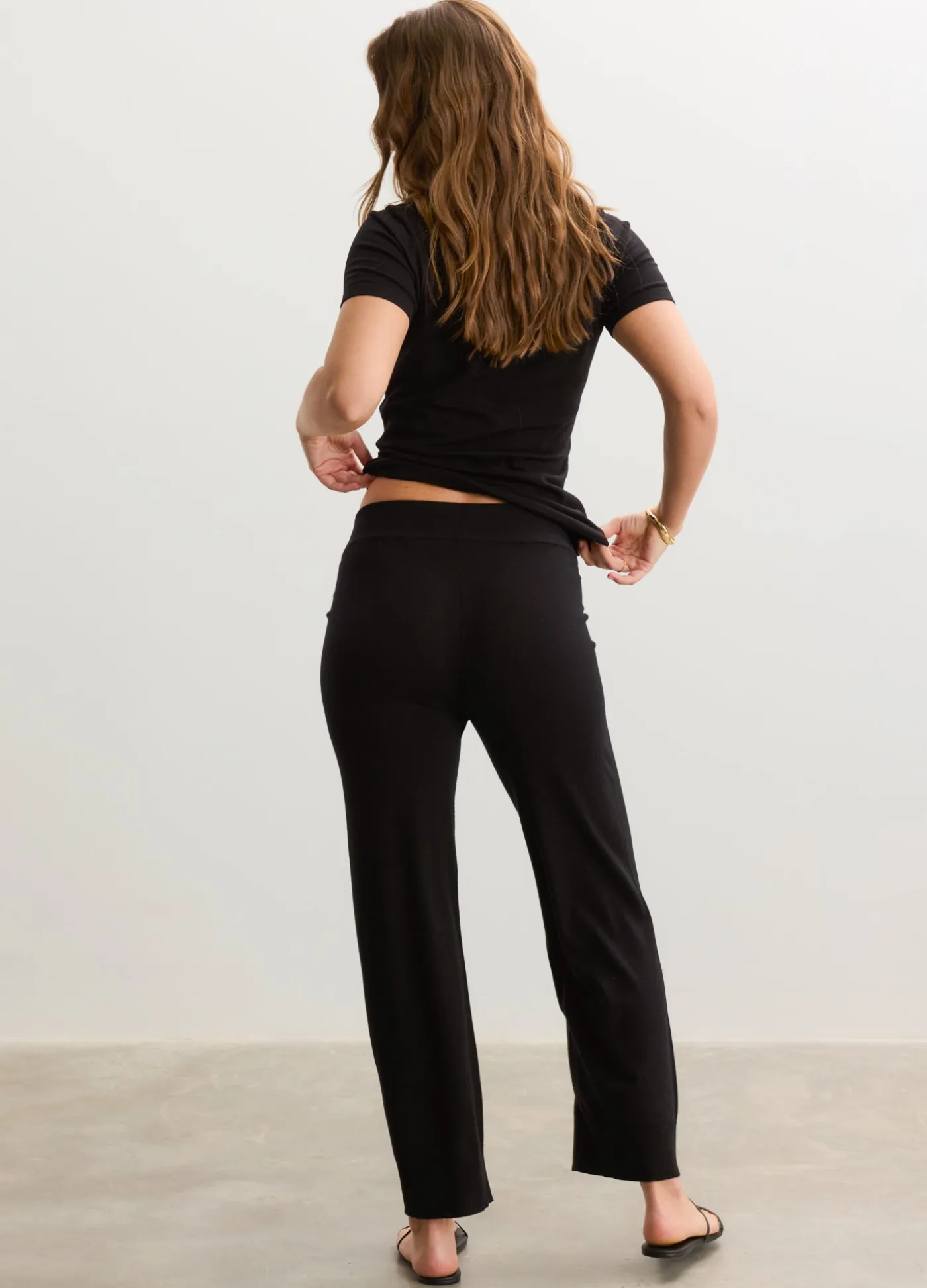 The Softsculpt Knit Crop Pant
