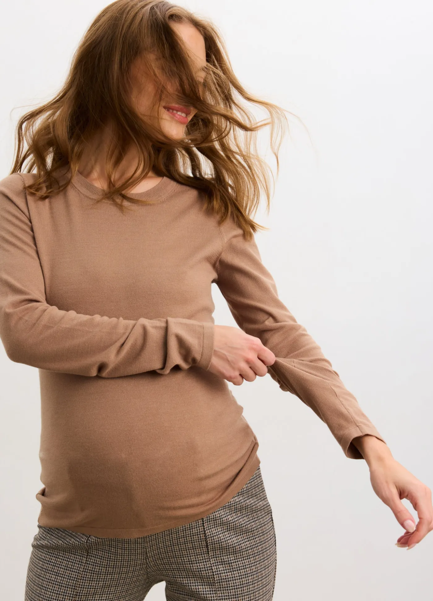 The Softsculpt Knit Long Sleeve Tee